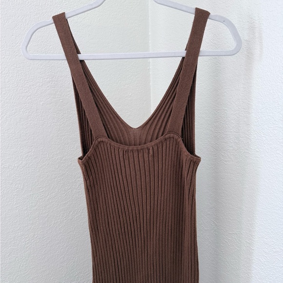 Brown Ribbed Sweater Dress - Picture 5 of 7